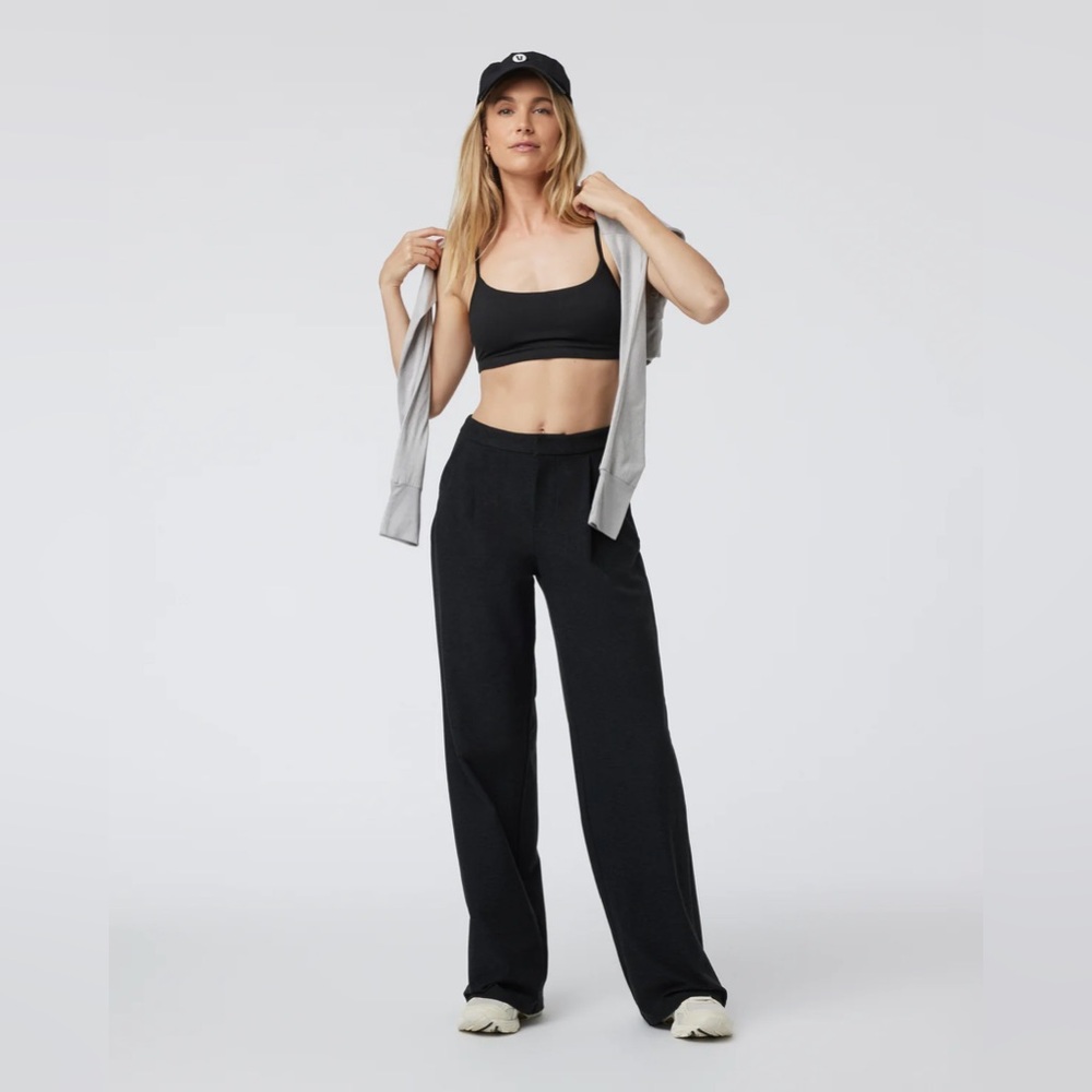 Vuori Elevation Trouser - Black Heather - Picture 2 of 9